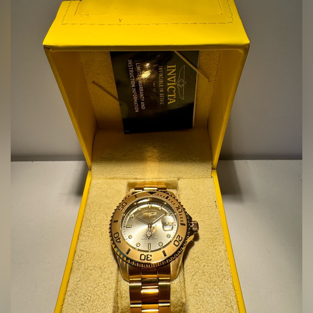Invicta Pro Diver Automatic Dial Watch in Gold/Champagne